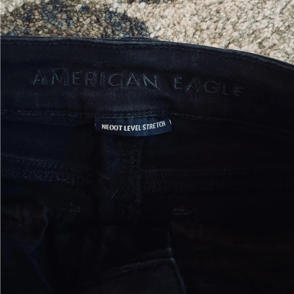 American Eagle Shorts - Picture 3 of 4